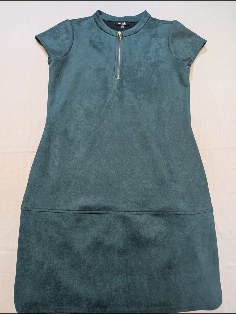 Kensie Faux Suede Shift Dress Size 6 Pine Green Short-Sleeve Zip Mock Neck